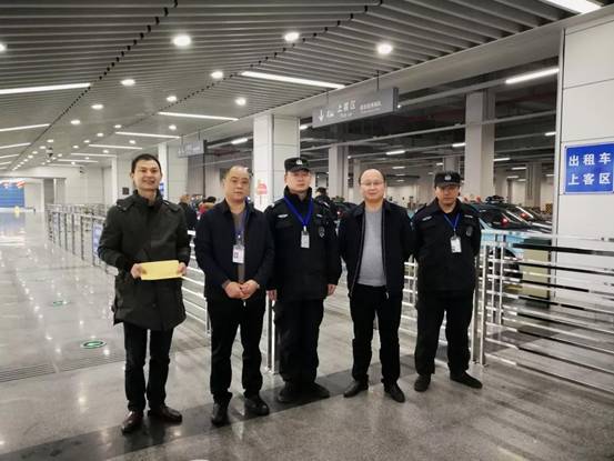 長沙紅光保安服務(wù)有限公司,長沙安保服務(wù),長沙安全服務(wù),長沙非武裝押運,勞務(wù)派遣服務(wù) 長沙紅光保安服務(wù)有限公司,長沙安保服務(wù),長沙安全服務(wù),長沙非武裝押運,勞務(wù)派遣服務(wù)