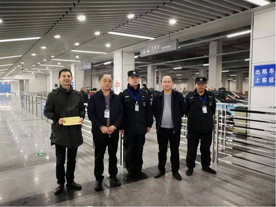 長沙紅光保安服務(wù)有限公司,長沙安保服務(wù),長沙安全服務(wù),長沙非武裝押運,勞務(wù)派遣服務(wù) 長沙紅光保安服務(wù)有限公司,長沙安保服務(wù),長沙安全服務(wù),長沙非武裝押運,勞務(wù)派遣服務(wù)