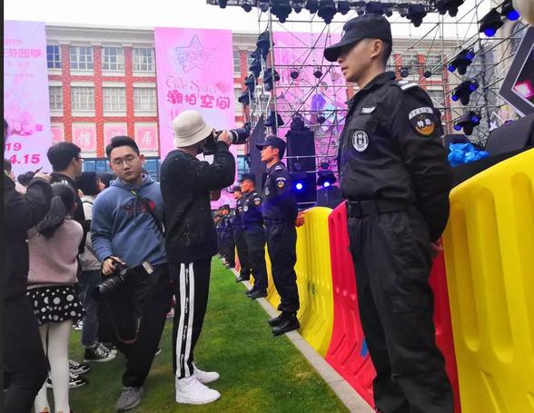 長沙紅光保安服務(wù)有限公司,長沙安保服務(wù),長沙安全服務(wù),長沙非武裝押運,勞務(wù)派遣服務(wù)
